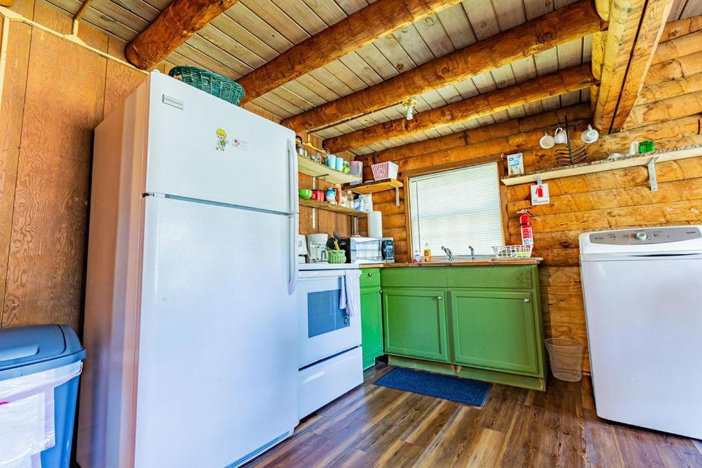 Villa Authentic Log Cabin Mins From Chatts Best Sites Chattanooga Exterior foto